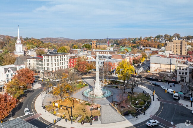 The beautiful Center Square serves as the hub of shopping and dining in Easton.