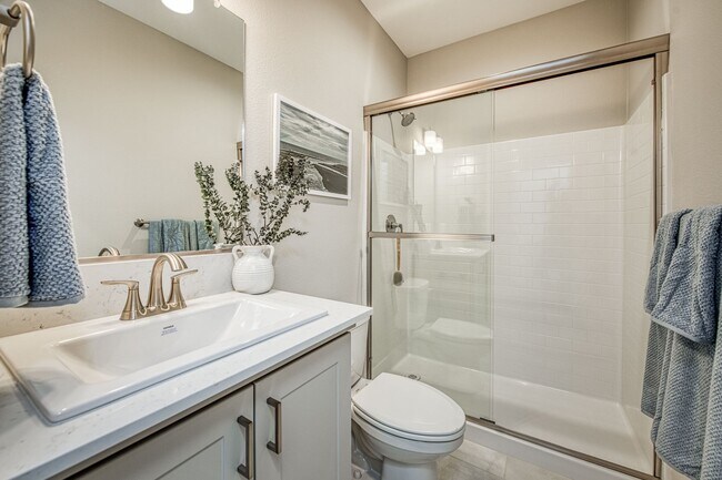 725 Katelyn Ave unit 36880753, Madera, CA 93636 - photo 6