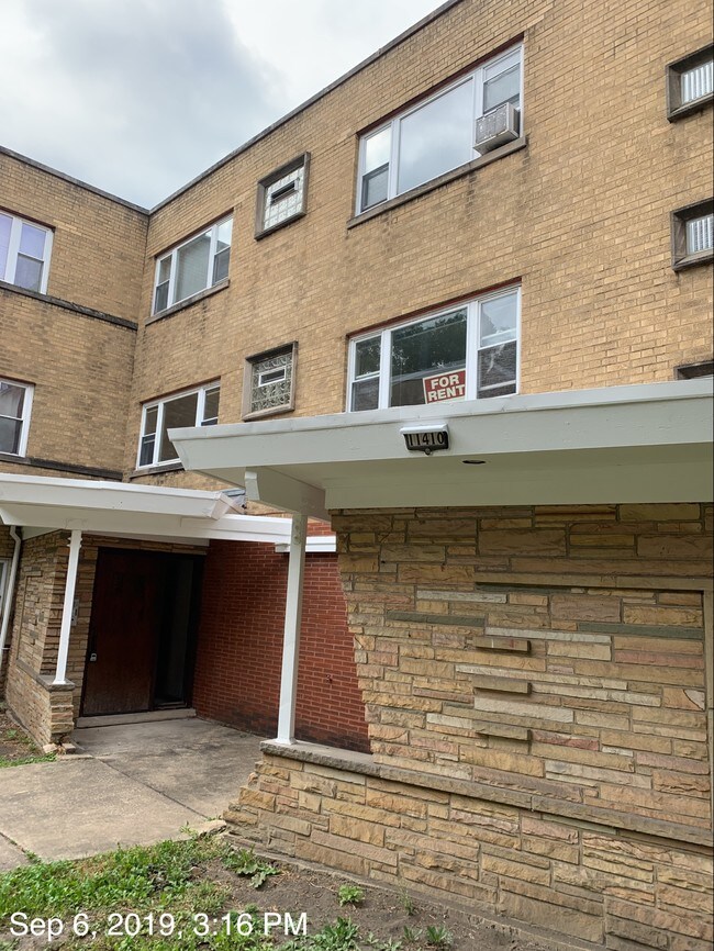 11410 S Western Ave unit 3D, Chicago, IL 60643 - photo 3