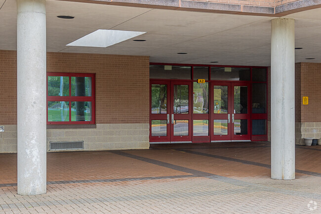 Indian Fields Elementary School has a student-teacher ration of 11:1.