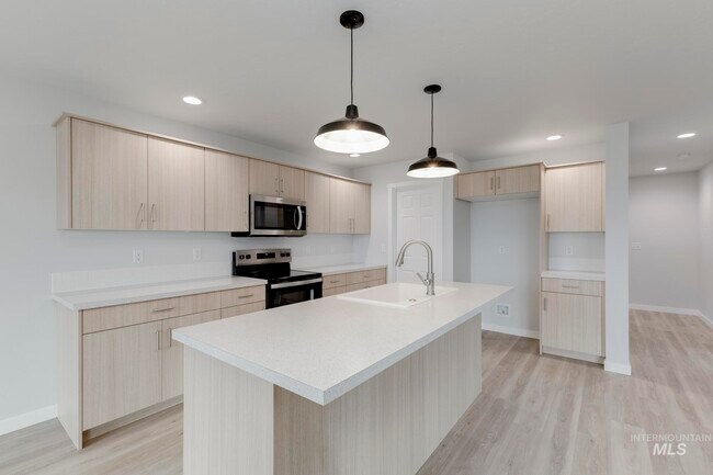 3089 S Maple Ranch Way, Nampa, ID 83686 - photo 4