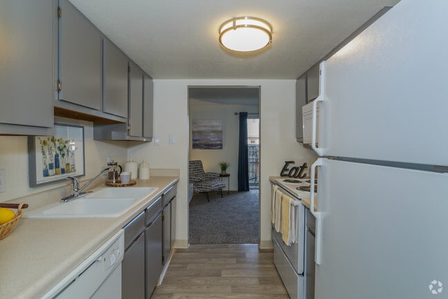 Tanglewood Village, Carson City, NV 89701 - photo 4