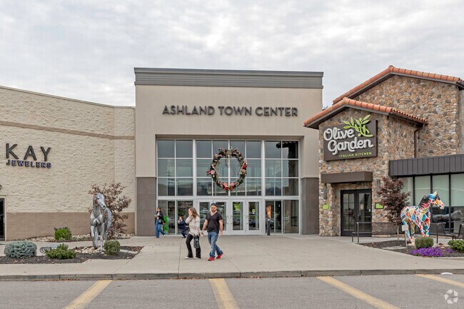 Residents of Oakview-Blackburn love a day of shopping and more at the Ashland Town Center.