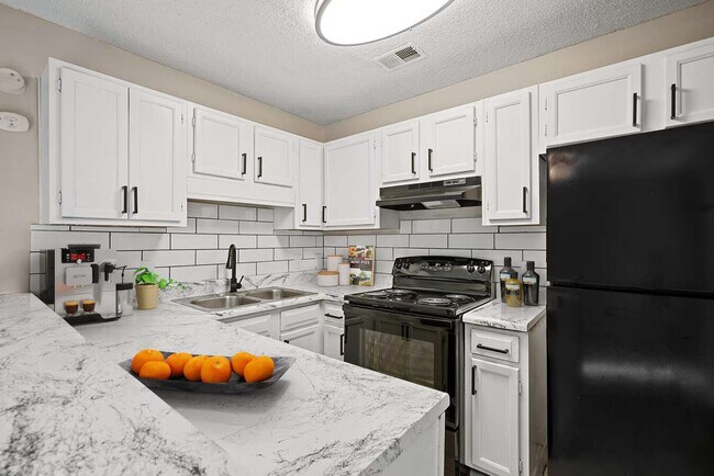 Endora East Apartments, Columbia, SC 29223 - photo 2