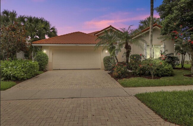 9183 Bay Point Cir, West Palm Beach, FL 33411 - photo 2