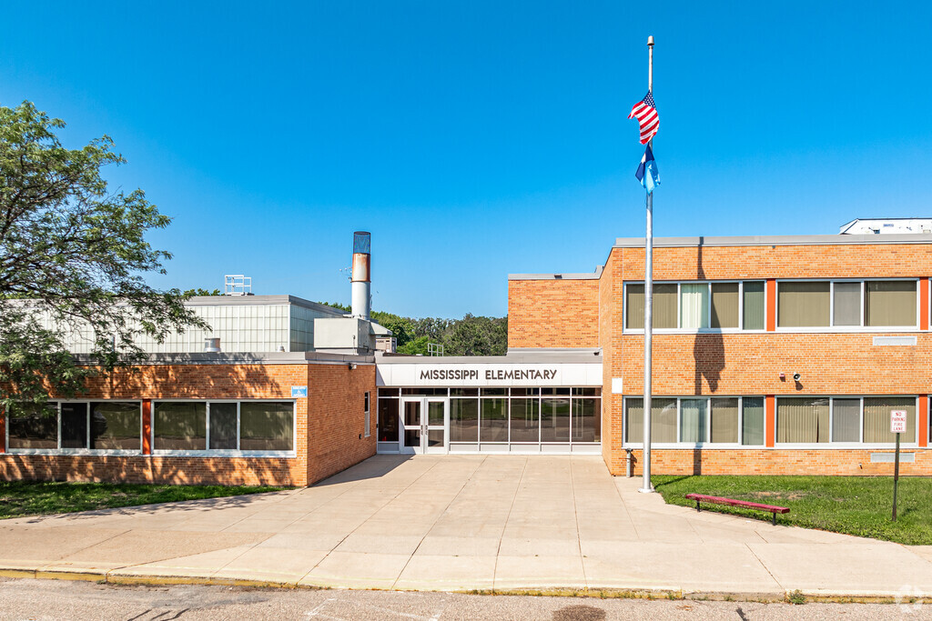 Mississippi Elementary School is located in Coon Rapids, MN