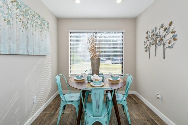 Parkside at Castleton Square Apartments and Townhomes, Indianapolis, IN 46250 - photo 7