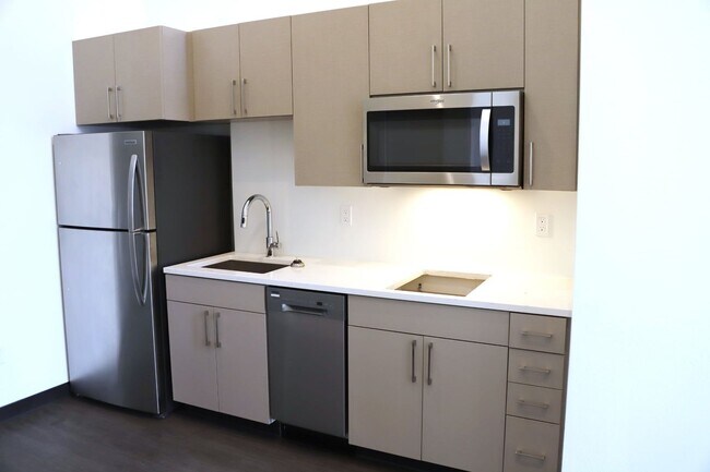 Fargo, Portland, OR 97227 - photo 5