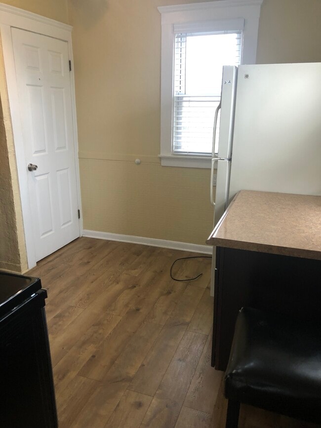 3881 Holbrook St, HamtraMcK, MI 48212 - photo 7