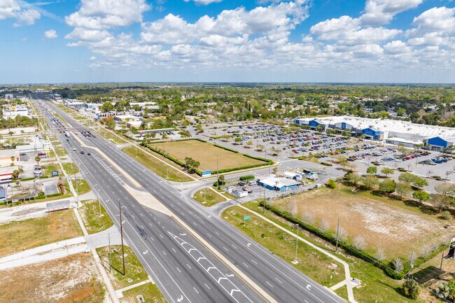 US 19 provides easy access to Clearwater and the beaches from Beacon Woods.