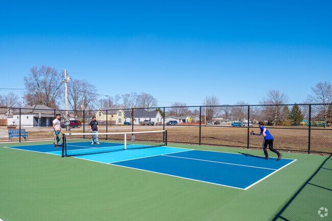 Peru's Riverwalk features pickleball courts.