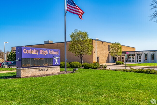 Cudahy High School is a well-rated high school in Cudahy.