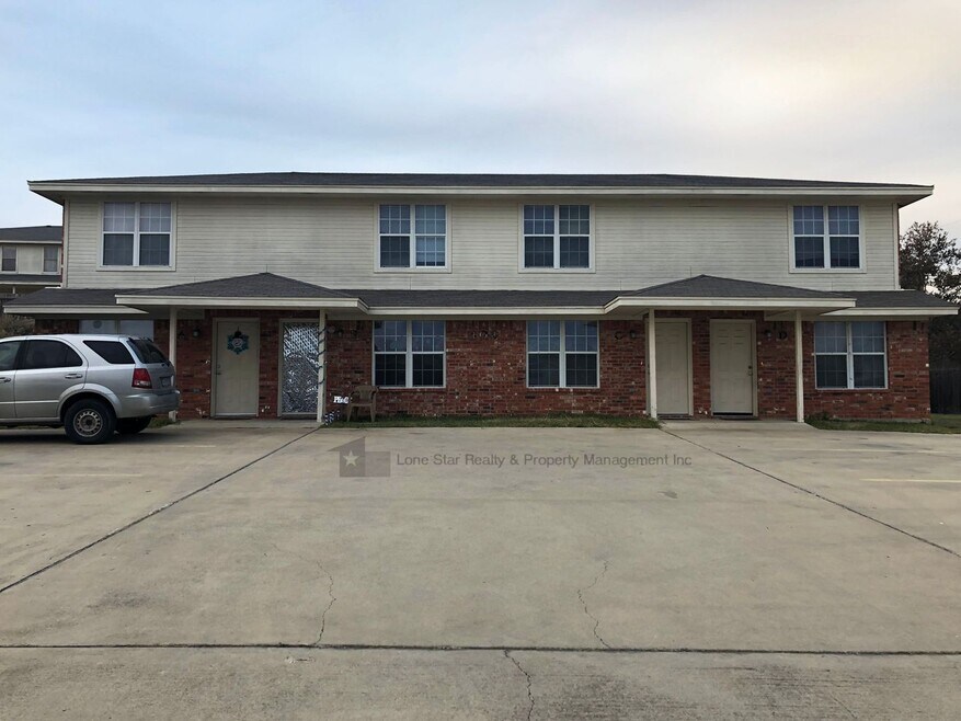 404 Brittney Way unit C, Harker Heights, TX 76548 - photo 1