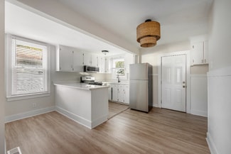 2755 E Surrey Dr Unit A, North Charleston, SC 29405