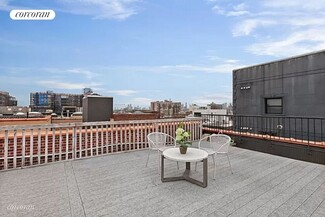 205 15th St, Brooklyn, NY 11215