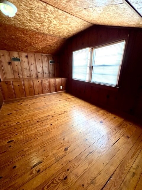 1537 N Kentwood Ave, Springfield, MO 65803 - photo 7