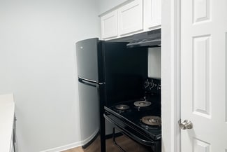 301 Tri City Beach Rd Unit 4, Baytown, TX 77520