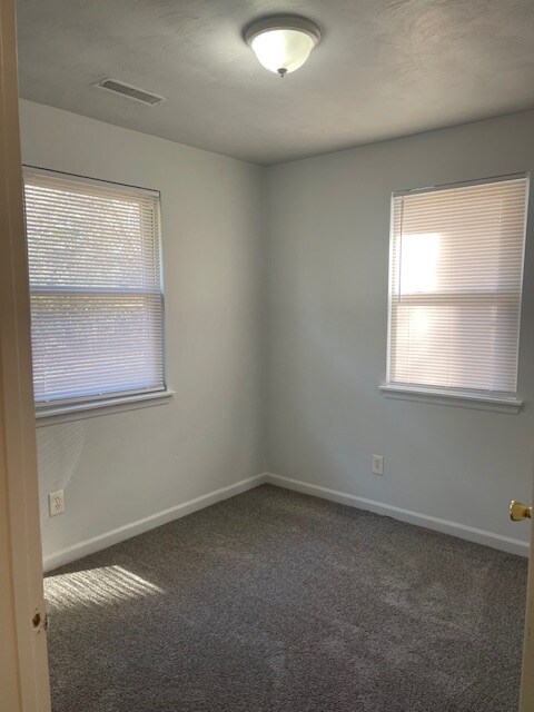 1315 Credle Rd unit B, Virginia Beach, VA 23454 - photo 2