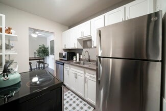 500 Fulton St E, Grand Rapids, MI 49503