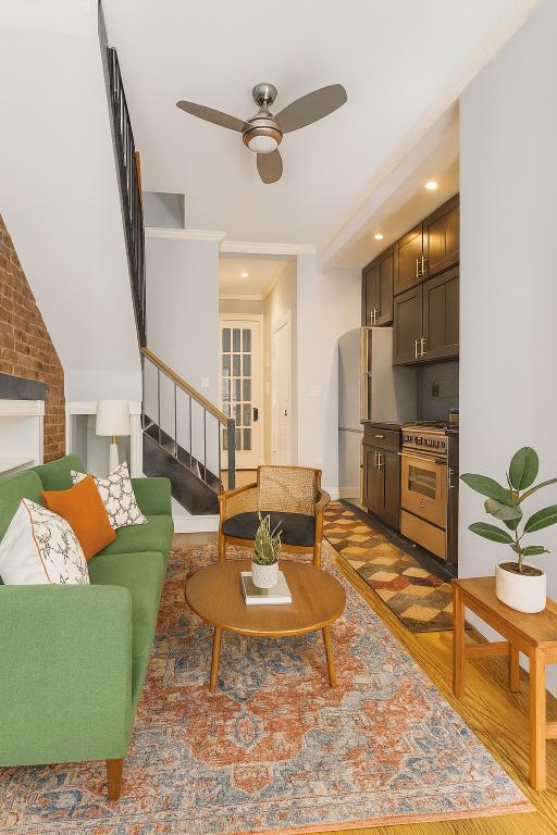 221 Mott St Unit 17, New York, NY 10012