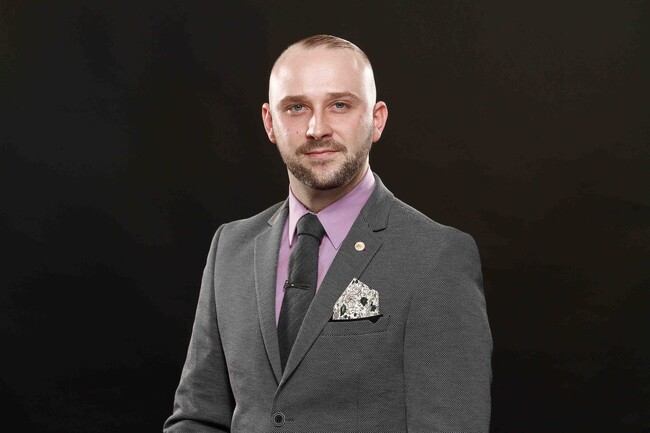 Agent Photo