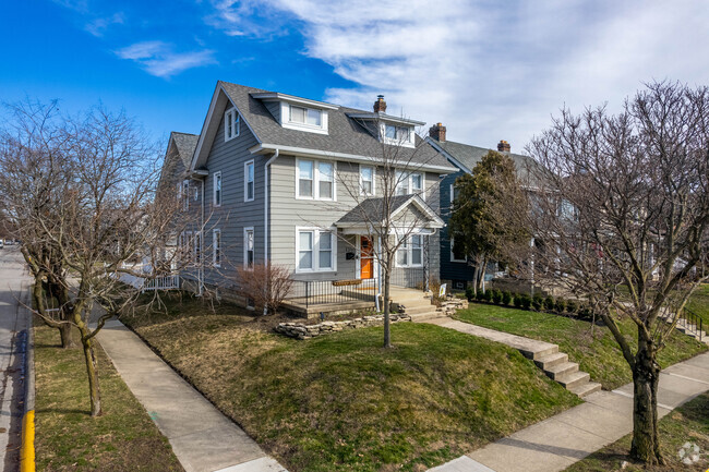 Grandview Heights offers updated historic homes throughout the community.