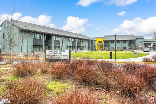 Mountlake Terrace Elementary provides excellent education to students.