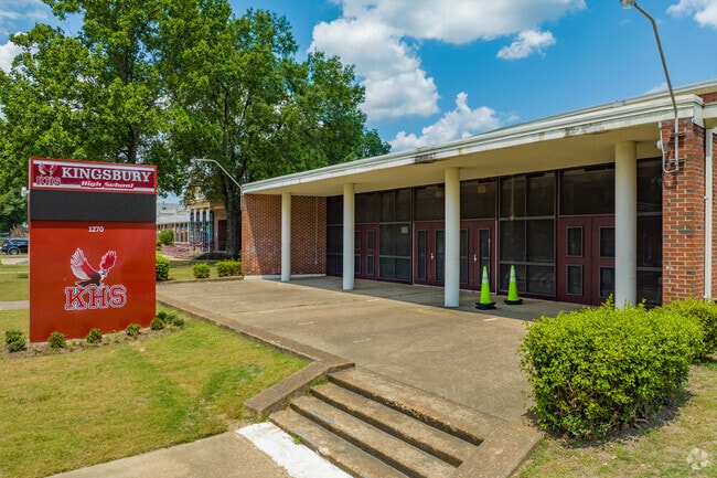 Kingsbury High is a public High school in Berclair.