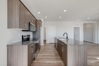 9037 W Camellia St, Nampa, ID 83687