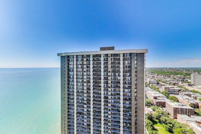 Malibu East Condominium unit 8G, Chicago, IL 60660 - photo 5