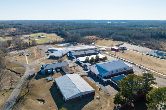 There is ample parking at Strayhorn High School in Tate County.