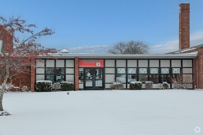 Renwood Elementary School, Parma