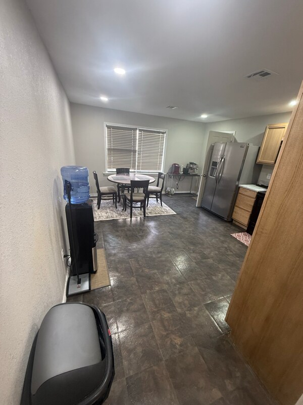 215 S Grand Ave, Okmulgee, OK 74447 - photo 7