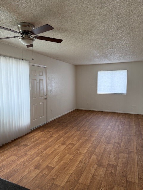 6649 N 27th Ave unit 1, Phoenix, AZ 85017 - photo 4