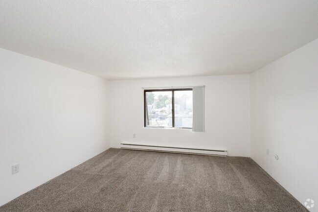 ReNew Taunton Apartment Collection, Taunton, MA 02780 - photo 5