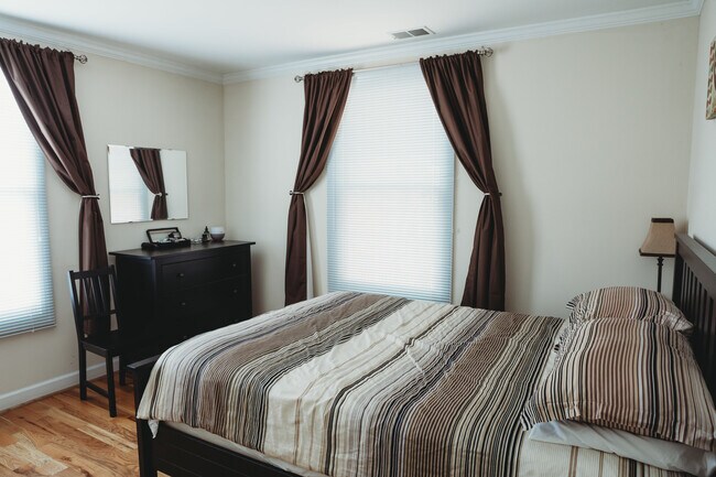 148 N Loudoun St, Winchester, VA 22601 - photo 3