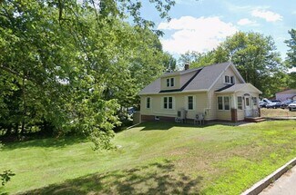 254 S Main St Unit 2nd Floor, Auburn, ME 04210