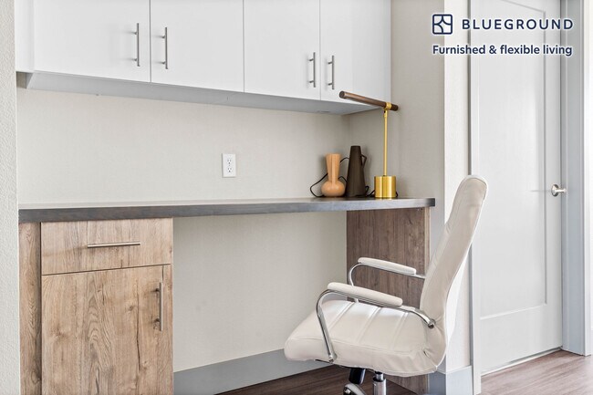 1800 Lacassie Ave unit FL3-ID984, Walnut Creek, CA 94596 - photo 4