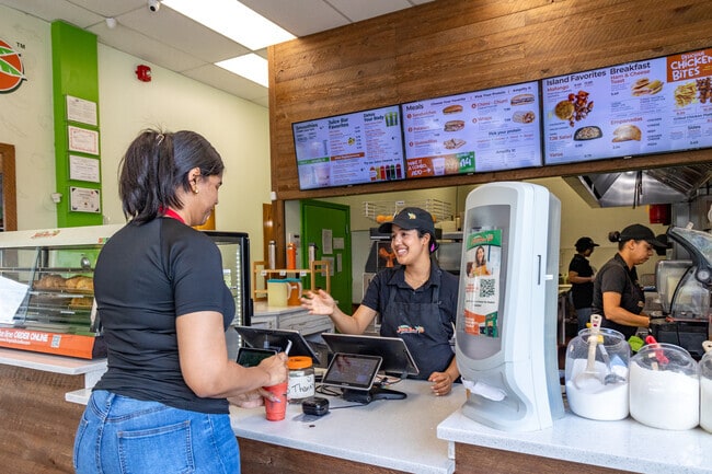 Northside’s Tropical Juice Bar serves fresh smoothies, juices, and tasty empanadas.