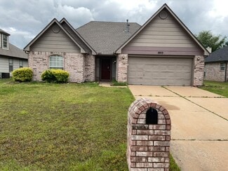19713 E 38th Place S, Broken Arrow, OK 74014