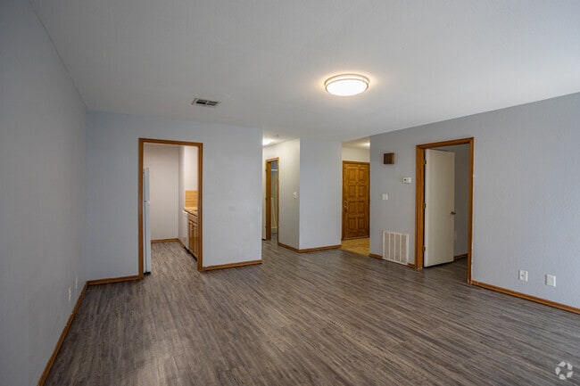 2BR, 2BA, 2 Car Garage - 950SF