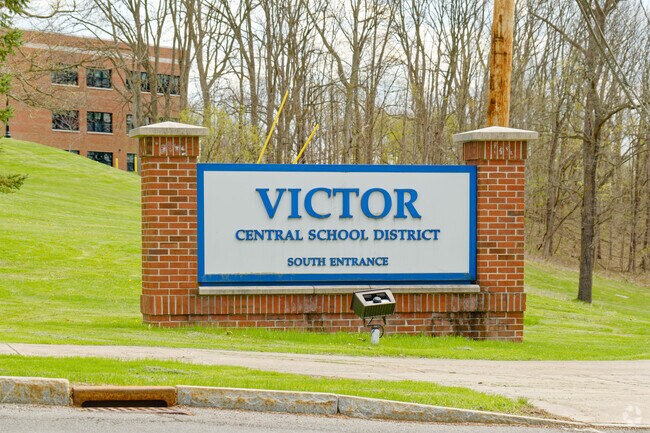 Victor Senior High School maintains a student to teacher ratio of approximately thirteen to one.