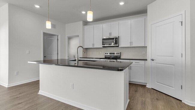 304 Red Brick St unit 37598588, Sanford, NC 27330 - photo 4