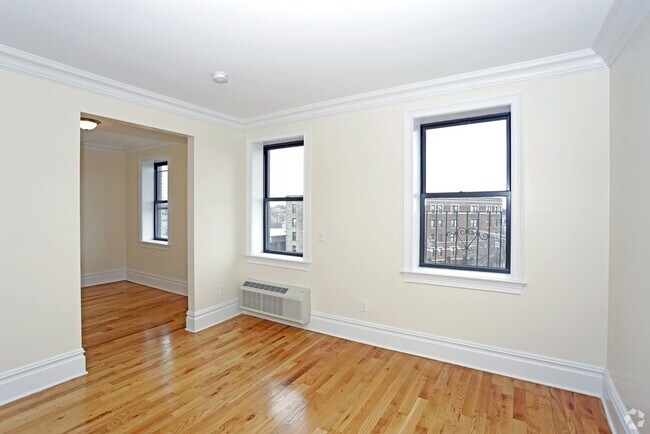 Ponciana Apartments: Contemporary Comfort and Affordable Luxury in North Bergen!, North Bergen, NJ 07047 - photo 5