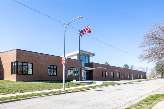 Highland Elementary School is located in Omaha./