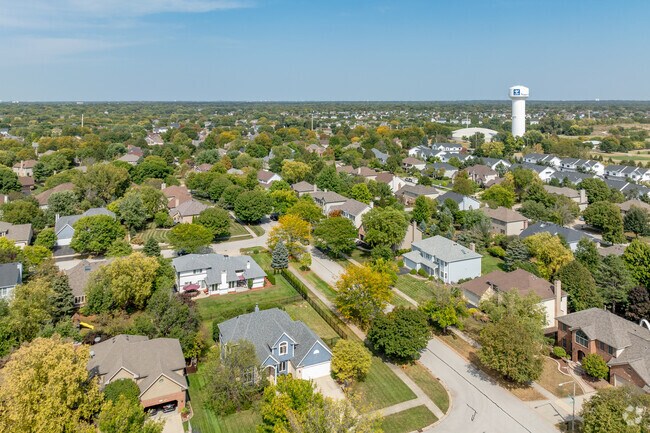 Rose Hill Farm is located in Naperville, Illinois.
