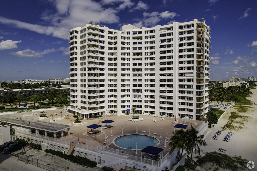 About The Fountainhead, Fort Lauderdale FL | HOAs, Reviews, Amenities ...