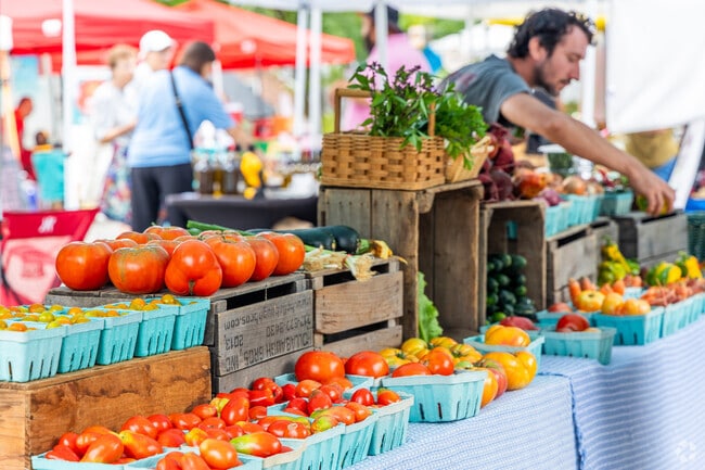 The Mt. Washington Farmers Market takes place every Sunday from 10 am to 2pm.