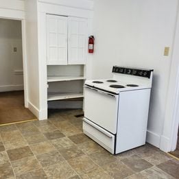 898 18th St unit 4, Ambridge, PA 15003 - photo 2