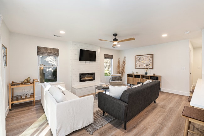 625 Semaht St, Charleston, SC 29412 - photo 4